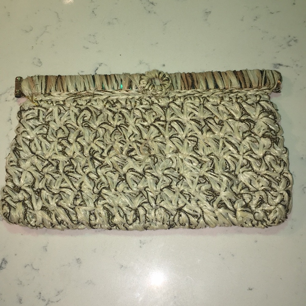 Woven Handheld Clutch